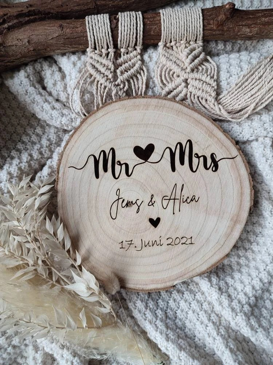Personalisierte Baumscheibe Hochzeit – Einzigartiges Hochzeitsgeschenk aus Holz mit Gravur